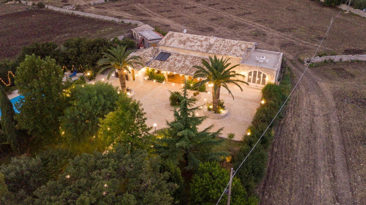 Casale Della Contea Pension Modica Buitenkant foto